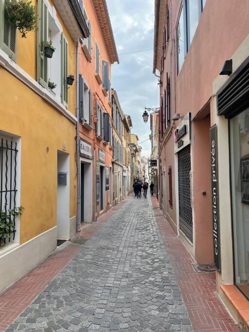Tres Bel Appartement, Port Sanary, Zewnętrze zdjęcie